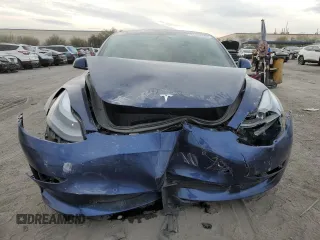 2021 Tesla Model 3 Long Range with VIN 5YJ3E1EB2MF055863, listed as a Copart auction lot 85267844 with 28,141 mi miles and Salvage Title. Bid and sale history available at carsss.com. Image 5.