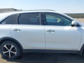 2016 Kia Sorento EX with VIN 5XYPHDA56GG015664, listed as a IAAI auction lot 40550549 with 163,190 mi miles. Bid and sale history available at carsss.com. Image 13.