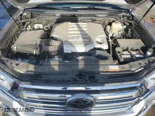 2018 Toyota Land Cruiser with VIN JTMCY7AJ0J4067276, listed as a Copart auction lot 88313935 with 17,838 mi miles and Non Repairable. Bid and sale history available at carsss.com. Image 12.