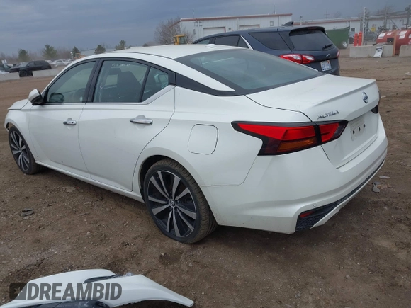 2019 Nissan Altima 2.5 Platinum with VIN 1N4BL4FV9KC112037, listed as a IAAI auction lot 41912037 with 88,484 mi miles. Bid and sale history available at carsss.com. Image 3.
