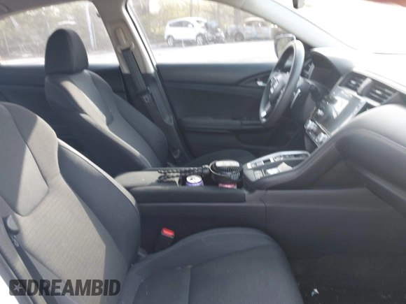 2019 Honda Insight EX with VIN 19XZE4F56KE002946, listed as a IAAI auction lot 41913392 with 132,764 mi miles and . Bid and sale history available at DreamBid. Image 5.
