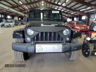 2015 Jeep Wrangler Unlimited Sahara with VIN 1C4BJWEG3FL614305, listed as a Copart auction lot 53685545 with 152,295 mi miles and Clean Title. Bid and sale history available at carsss.com. Image 5.