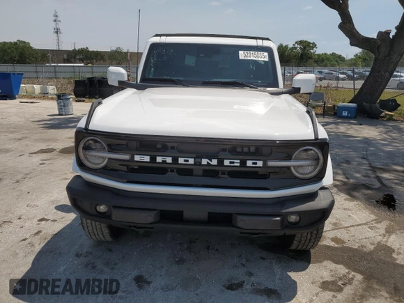 2021 Ford Bronco with VIN 1FMEE5BP2MLA94820, listed as a Copart auction lot 52015085 with 33,606 mi miles and Salvage title. Bid and sale history available at DreamBid. Image 5.