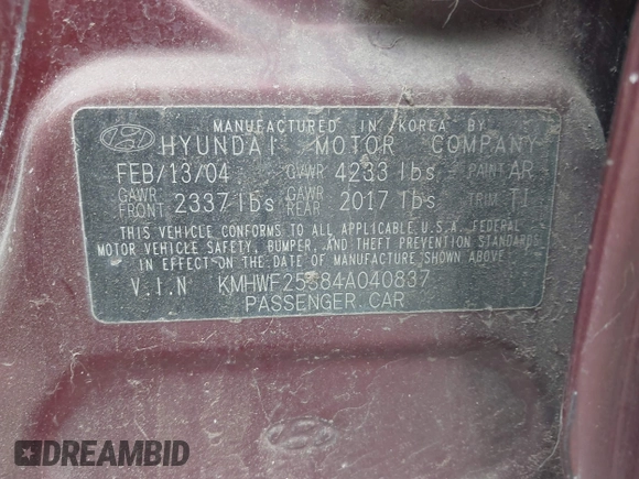 2004 Hyundai Sonata with VIN KMHWF25S84A040837, listed as a IAAI auction lot 41591528 with 76,606 mi miles. Bid and sale history available at carsss.com. Image 9.