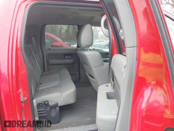 2007 Ford F-150 XLT with VIN 1FTPW14V07FA39932, listed as a IAAI auction lot 41871682 with 181,923 mi miles. Bid and sale history available at carsss.com. Image 8.