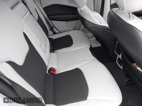 2018 Jeep Compass Altitude с VIN 3C4NJDBB0JT135993, выставлен на аукционе IAAI как лот 42345817 с пробегом 69 892 миль миль и . История ставок и продаж доступна на DreamBid. Изображение 8.