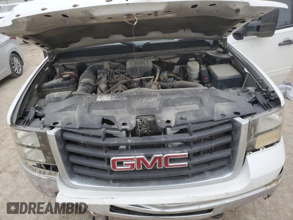 2009 GMC Sierra 2500HD SLE z VIN 1GTHK59689E147149, wystawiony jako Copart lot #85254584 z przebiegiem 343 228 mil mil oraz Szkoda całkowita • Salvage title. Historia ofert i sprzedaży dostępna na DreamBid. Obrazek 11.