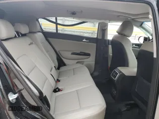 2022 Kia Sportage EX with VIN KNDPN3AC6N7975479, listed as a Copart auction lot 56774835 with 7,442 mi miles and Salvage title. Bid and sale history available at DreamBid. Image 11.