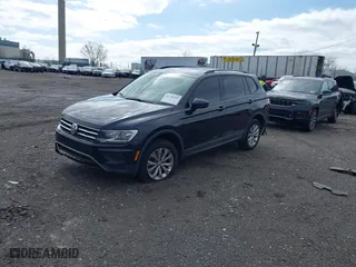 2020 Volkswagen Tiguan S with VIN 3VV0B7AX4LM043693, listed as a IAAI auction lot 41744269 with 87,758 mi miles. Bid and sale history available at carsss.com. Image 2.