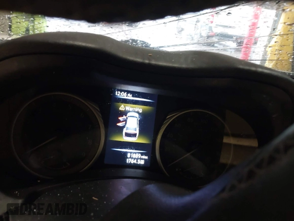 2018 Infiniti Q50 Sport z VIN JN1EV7AP5JM352872, wystawiony jako IAAI lot #42107252 z przebiegiem 81 889 mil mil oraz . Historia ofert i sprzedaży dostępna na DreamBid. Obrazek 7.