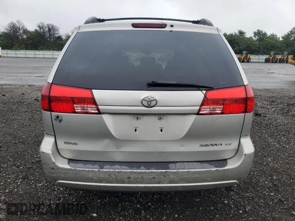 2004 Toyota Sienna CE with VIN 5TDZA23C14S102514, listed as a Copart auction lot 64494754 with 141,622 mi miles and Clean Title. Bid and sale history available at carsss.com. Image 6.