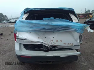 2020 Ford Police Interceptor Utility z VIN 1FM5K8AW9LGC12744, wystawiony jako IAAI lot #38471364 z przebiegiem Nie podano mil oraz . Historia ofert i sprzedaży dostępna na DreamBid. Obrazek 16.