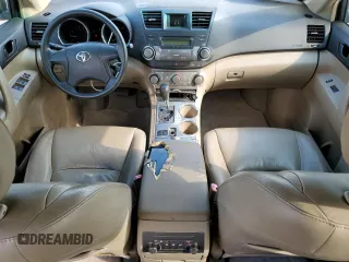 2008 Toyota Highlander with VIN JTEDS41A582021531, listed as a Copart auction lot 62220084 with 256,131 mi miles and Salvage title. Bid and sale history available at DreamBid. Image 8.