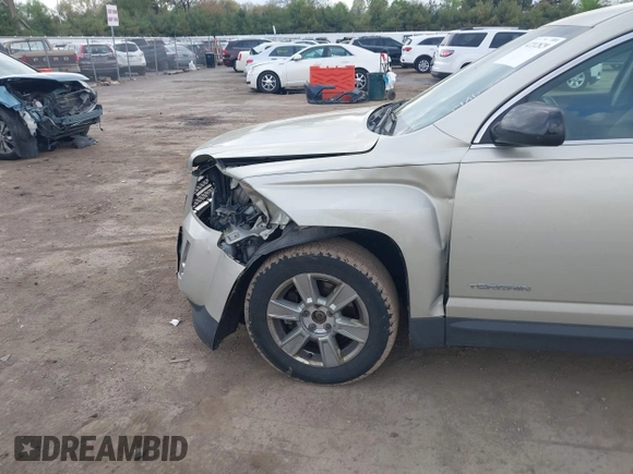 2013 GMC Terrain SLT z VIN 2GKALUEK3D6320783, wystawiony jako IAAI lot #42212829 z przebiegiem 190 951 mil mil oraz . Historia ofert i sprzedaży dostępna na DreamBid. Obrazek 6.