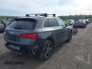 2019 Audi SQ5 Premium с VIN WA1A4AFYXK2025887, выставлен на аукционе IAAI как лот 42225112 с пробегом 68 154 миль миль и . История ставок и продаж доступна на DreamBid. Изображение 4.