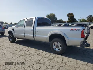 2008 Ford F-250 XL z VIN 1FTSW21R58EC75894, wystawiony jako Copart lot #61160975 z przebiegiem 189 193 mil mil oraz Szkoda całkowita • Salvage title. Historia ofert i sprzedaży dostępna na DreamBid. Obrazek 2.