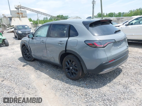 2024 Honda HR-V Sport z VIN 3CZRZ2H52RM763246, wystawiony jako IAAI lot #42301870 z przebiegiem 12 208 mil mil oraz . Historia ofert i sprzedaży dostępna na DreamBid. Obrazek 3.