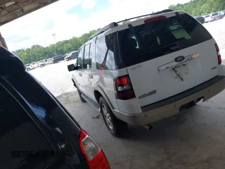 2006 Ford Explorer Eddie Bauer с VIN 1FMEU64E66UB21521, выставлен на аукционе IAAI как лот 42659919 с пробегом 226 396 миль миль и . История ставок и продаж доступна на DreamBid. Изображение 3.