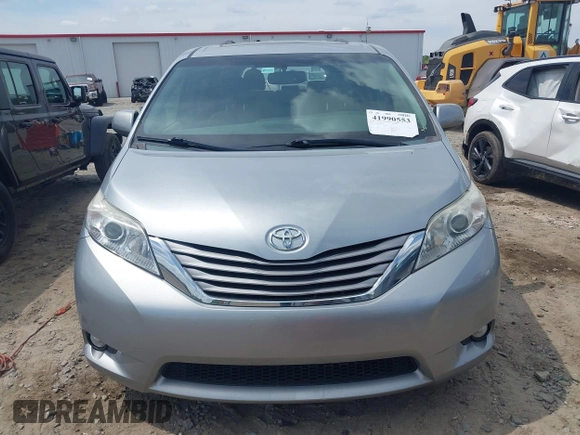 2015 Toyota Sienna XLE with VIN 5TDYK3DC9FS532310, listed as a IAAI auction lot 41990553 with 75,133 mi miles and . Bid and sale history available at DreamBid. Image 13.