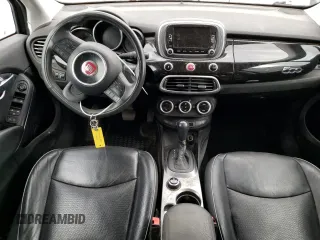 2016 FIAT 500X Lounge z VIN ZFBCFYDT7GP513622, wystawiony jako Copart lot #71971833 z przebiegiem 66 540 mil mil oraz Szkoda całkowita • Salvage title. Historia ofert i sprzedaży dostępna na DreamBid. Obrazek 8.
