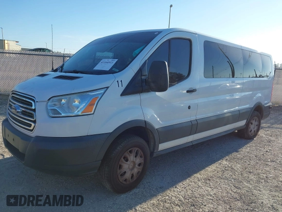 2017 Ford Transit XL z VIN 1FBZX2ZM5HKA20740, wystawiony jako IAAI lot #41144911 z przebiegiem 201 936 mil mil oraz . Historia ofert i sprzedaży dostępna na DreamBid. Obrazek 17.