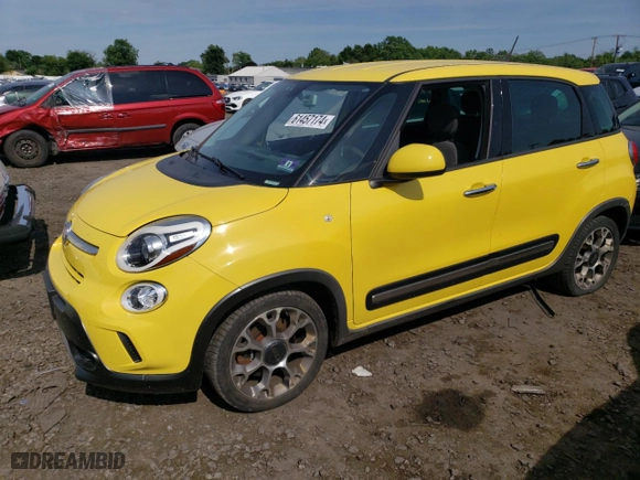 2014 FIAT 500L Trekking with VIN ZFBCFADH2EZ023643, listed as a Copart auction lot 61457174 with 84,309 mi miles and Salvage Title. Bid and sale history available at carsss.com. Image 1.
