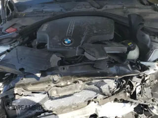 2015 BMW 3 Series 328i xDrive z VIN WBA3B5C51FF963567, wystawiony jako Copart lot #64093335 z przebiegiem 113 224 mil mil oraz Szkoda całkowita • Salvage title. Historia ofert i sprzedaży dostępna na DreamBid. Obrazek 11.