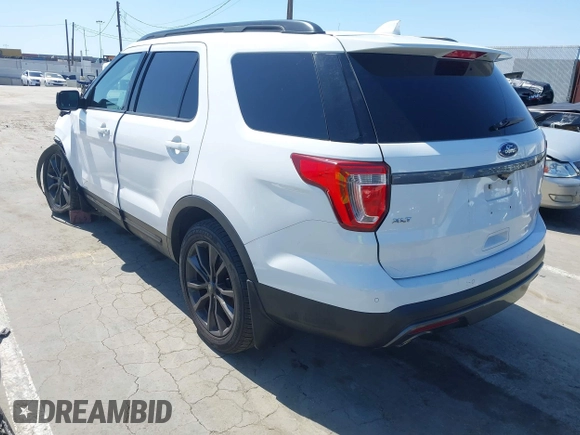 2017 Ford Explorer XLT с VIN 1FM5K7D84HGB40270, выставлен на аукционе IAAI как лот 42309347 с пробегом 115 113 миль миль и . История ставок и продаж доступна на DreamBid. Изображение 3.