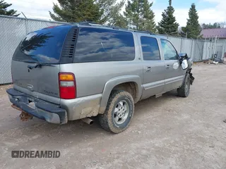 2002 Chevrolet Suburban LS with VIN 1GNFK16Z42J120730, listed as a IAAI auction lot 42021233 with 175,127 mi miles. Bid and sale history available at carsss.com. Image 4.