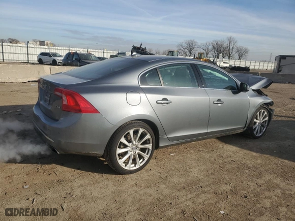 2016 Volvo S60 Inscription T5 Drive-E Platinum with VIN LYV402FM4GB108884, listed as a Copart auction lot 84598084 with NaN miles and Salvage Title. Bid and sale history available at carsss.com. Image 3.