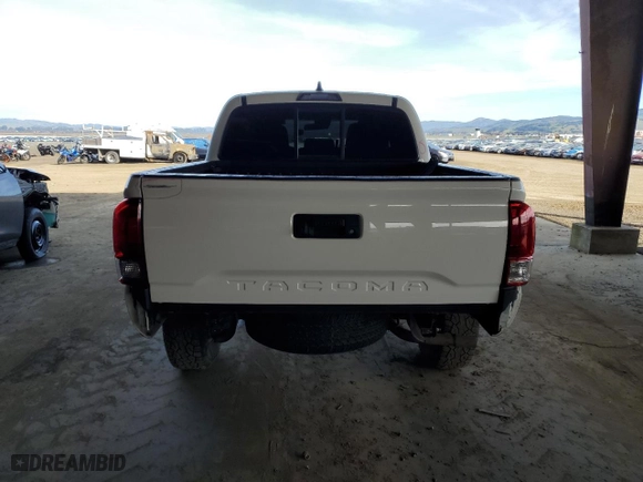 2021 Toyota Tacoma 2WD SR with VIN 3TYAX5GNXMT012971, listed as a Copart auction lot 45607205 with 55,980 mi miles and Salvage Title. Bid and sale history available at carsss.com. Image 6.