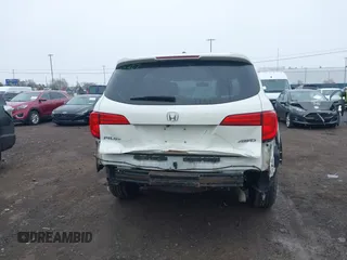 2018 Honda Pilot EX-L with VIN 5FNYF6H52JB053046, listed as a IAAI auction lot 42013210 with 103,721 mi miles. Bid and sale history available at carsss.com. Image 16.