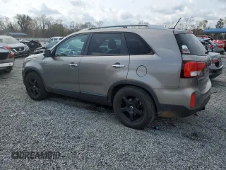2014 Kia Sorento LX with VIN 5XYKT4A7XEG479998, listed as a Copart auction lot 50444815 with 90,852 mi miles and Salvage Title. Bid and sale history available at carsss.com. Image 2.
