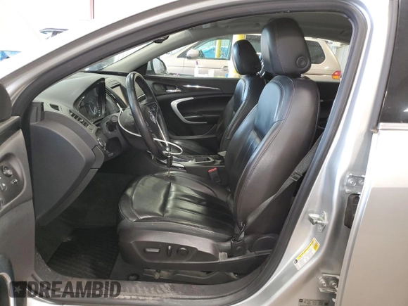 2014 Buick Regal z VIN 2G4GK5EXXE9299467, wystawiony jako Copart lot #53897085 z przebiegiem 123 800 mil mil oraz Szkoda całkowita • Salvage title. Historia ofert i sprzedaży dostępna na DreamBid. Obrazek 7.