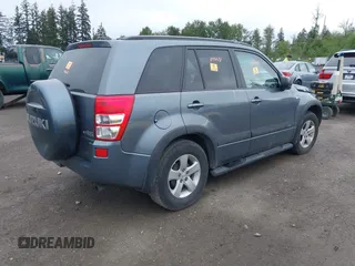 2007 Suzuki Grand Vitara XSport z VIN JS3TD944774203944, wystawiony jako IAAI lot #42290128 z przebiegiem 168 416 mil mil oraz . Historia ofert i sprzedaży dostępna na DreamBid. Obrazek 4.