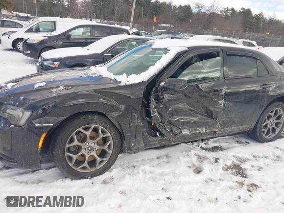 2015 Chrysler 300 with VIN 2C3CCAGG8FH904488, listed as a IAAI auction lot 41516698 with 1 mi miles. Bid and sale history available at carsss.com. Image 6.