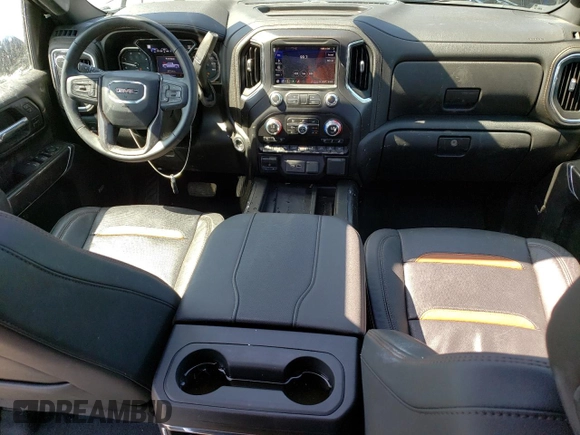 2023 GMC Sierra 3500HD AT4 z VIN 1GT49VEY7PF240124, wystawiony jako Copart lot #53518674 z przebiegiem 48 264 mil mil oraz Szkody całkowita. Historia ofert i sprzedaży dostępna na DreamBid. Obrazek 8.