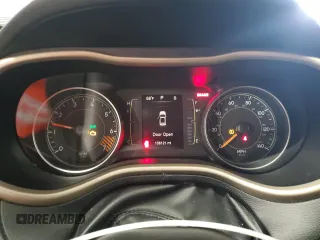 2015 Jeep Cherokee Latitude с VIN 1C4PJMCB1FW649506, выставлен на аукционе Copart как лот 61662795 с пробегом 138 121 миль миль и Списание • Salvage title. История ставок и продаж доступна на DreamBid. Изображение 9.