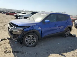 2021 Kia Seltos LX with VIN KNDEPCAA0M7094016, listed as a Copart auction lot 48897645 with 31,332 mi miles and Salvage Title. Bid and sale history available at carsss.com. Image 1.