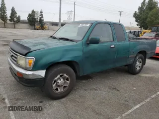 1996 Toyota T100 DX with VIN JT4TN12D2T0026690, listed as a Copart auction lot 52937955 with 287,729 mi miles and Clean Title. Bid and sale history available at carsss.com. Image 1.