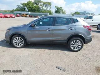2021 Nissan Rogue Sport S with VIN JN1BJ1AW4MW438055, listed as a IAAI auction lot 40187237 with 68,858 mi miles. Bid and sale history available at carsss.com. Image 14.