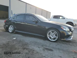2014 Mercedes-Benz E 350 Sport with VIN WDDHF5KB2EA830547, listed as a Copart auction lot 55369645 with 109,051 mi miles and Salvage title. Bid and sale history available at DreamBid. Image 4.