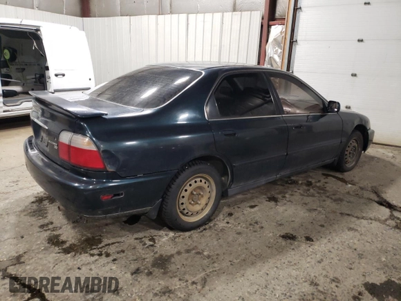 1996 Honda Accord EX with VIN 1HGCD5658TA248126, listed as a Copart auction lot 44596815 with 182,856 mi miles and Clean Title. Bid and sale history available at DreamBid. Image 3.