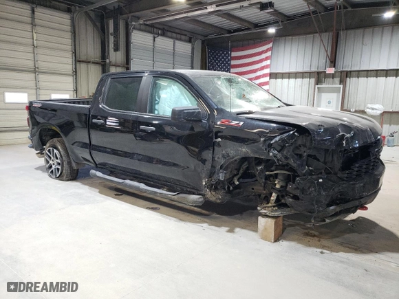 2019 Chevrolet Silverado 1500 Custom Trail Boss with VIN 3GCPYCEH7KG186125, listed as a Copart auction lot 82405034 with 67,095 mi miles and Salvage Title. Bid and sale history available at carsss.com. Image 4.