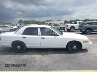 2008 Ford Police Interceptor with VIN 2FAHP71V88X170398, listed as a IAAI auction lot 41993972 with Not provided miles and . Bid and sale history available at DreamBid. Image 13.