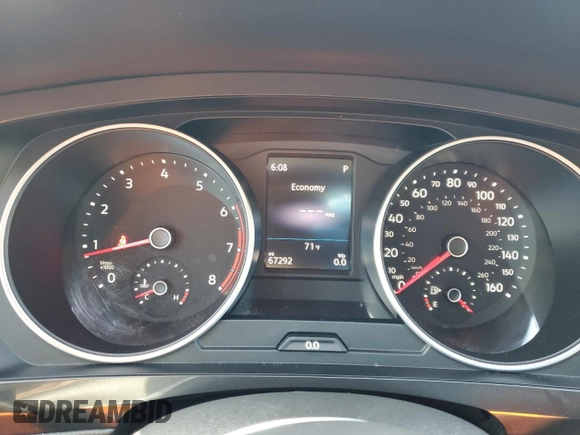 2019 Volkswagen Tiguan SE with VIN 3VV3B7AX5KM062202, listed as a Copart auction lot 52735115 with 67,292 mi miles and Non Repairable. Bid and sale history available at DreamBid. Image 9.