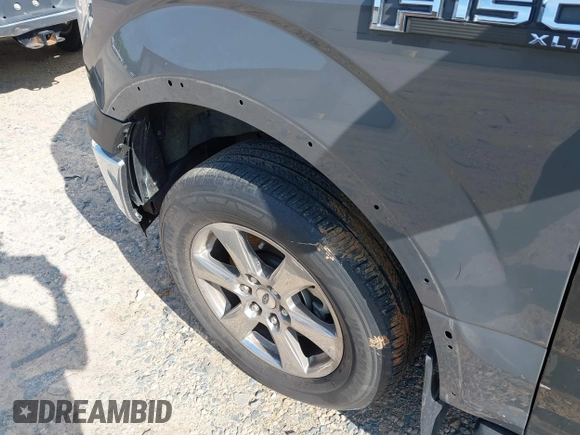 2019 Ford F-150 XL z VIN 1FTEX1CB8KKD31775, wystawiony jako IAAI lot #42522883 z przebiegiem 33 469 mil mil oraz . Historia ofert i sprzedaży dostępna na DreamBid. Obrazek 18.