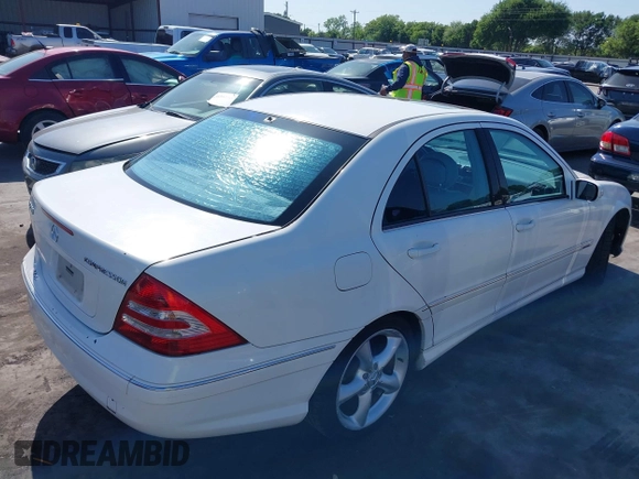 2005 Mercedes-Benz C 230 Kompressor with VIN WDBRF40J55F717891, listed as a IAAI auction lot 41988662 with 161,528 mi miles and . Bid and sale history available at DreamBid. Image 4.