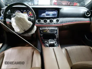 2017 Mercedes-Benz E-Class E 300 Luxury with VIN WDDZF4KB5HA151066, listed as a Copart auction lot 37743513 with 57,080 mi miles. Bid and sale history available at carsss.com. Image 8.