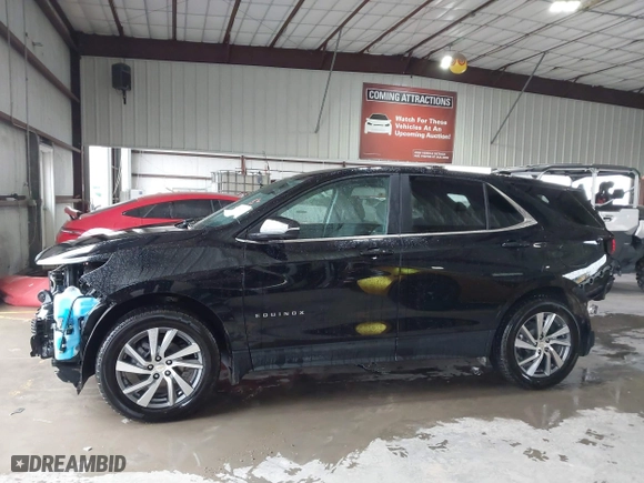 2022 Chevrolet Equinox LT with VIN 3GNAXUEV1NL267290, listed as a IAAI auction lot 41265781 with 17,593 mi miles. Bid and sale history available at carsss.com. Image 15.